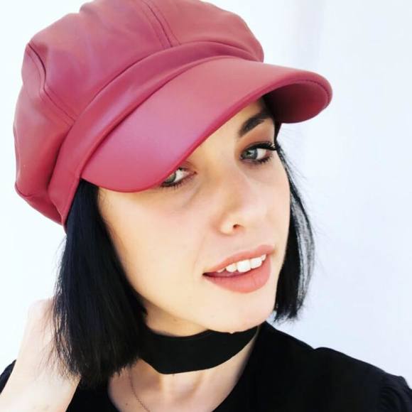 Meet your Posher, Hiliary - Picture 1 of 1